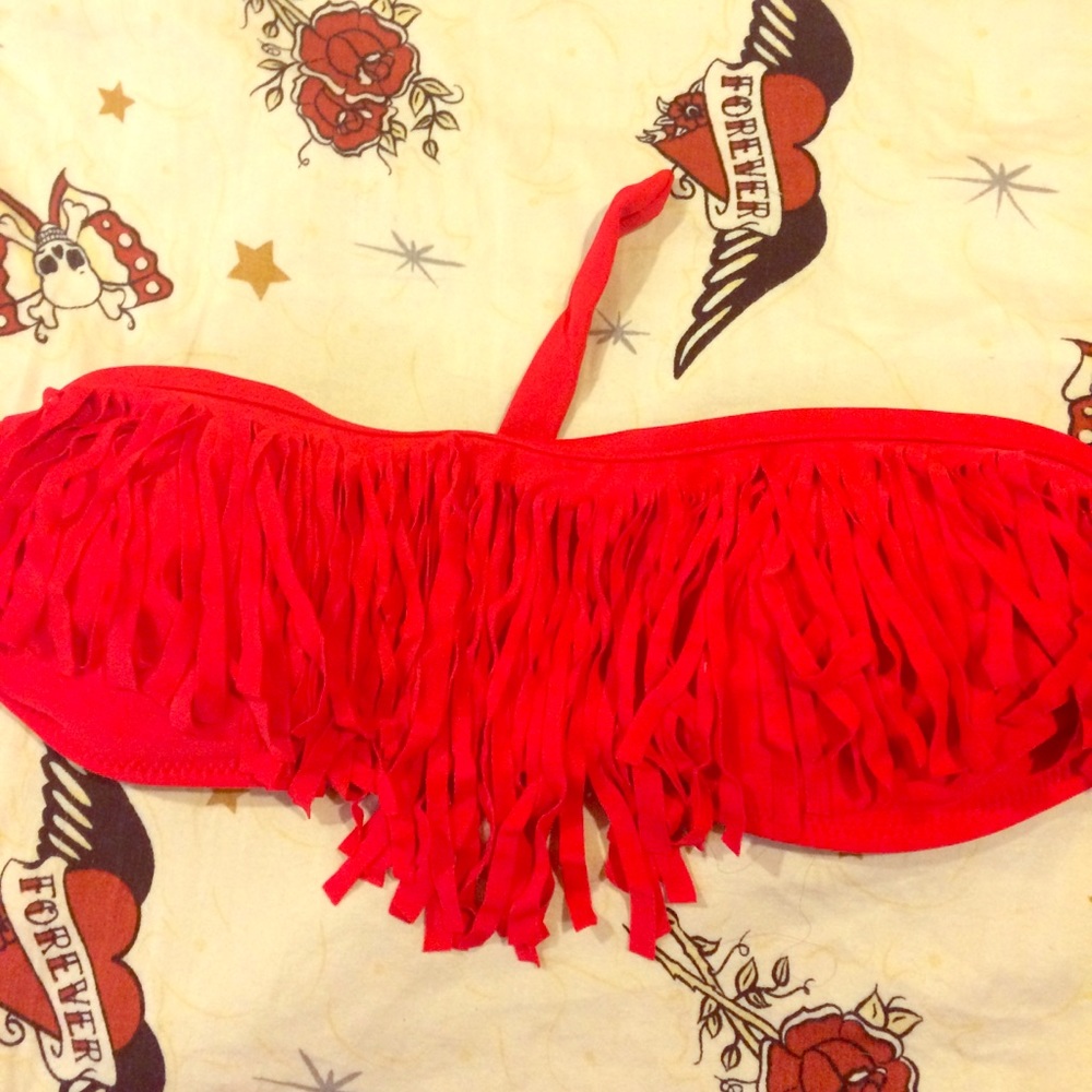 ✨5 for 25 Sale✨ Brand New Fringe Strapless Top